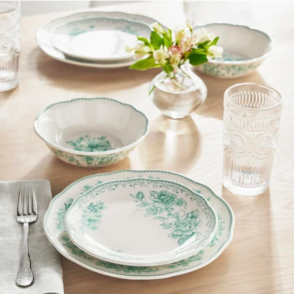 12-Piece Green Stoneware Dinnerware Set N545